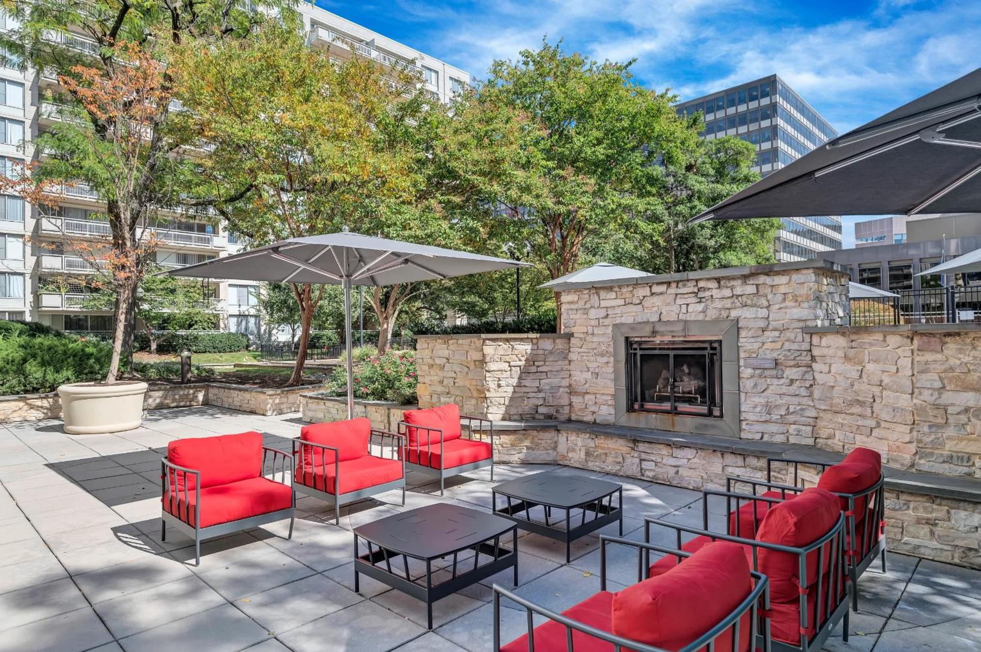 Apartment At Crystal City With Gym Arlington Kültér fotó